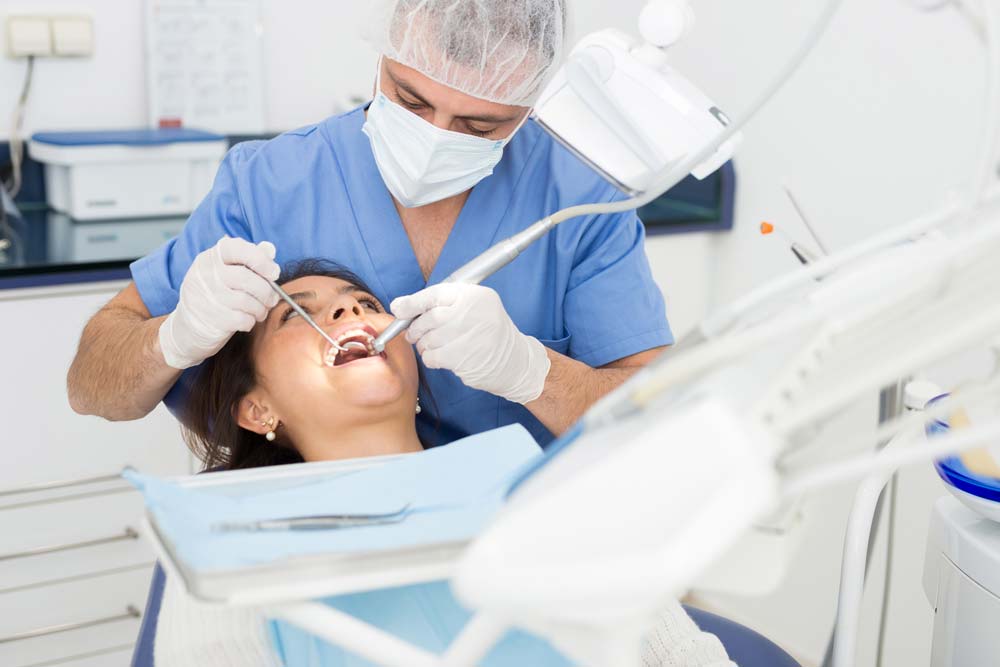 Hampaiden paikkaus Turku